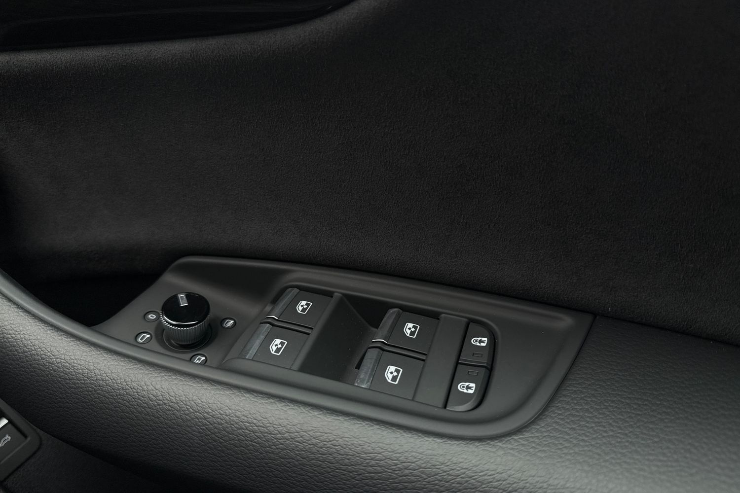 Used Audi Q8 2026 for sale - 77436125: Photo 44