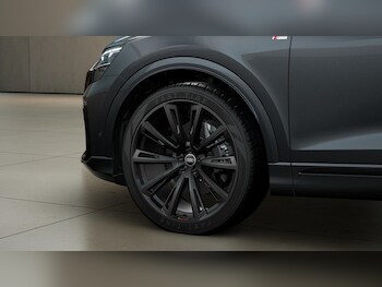 Used Audi Q8 2026 for sale - 77436125: Photo