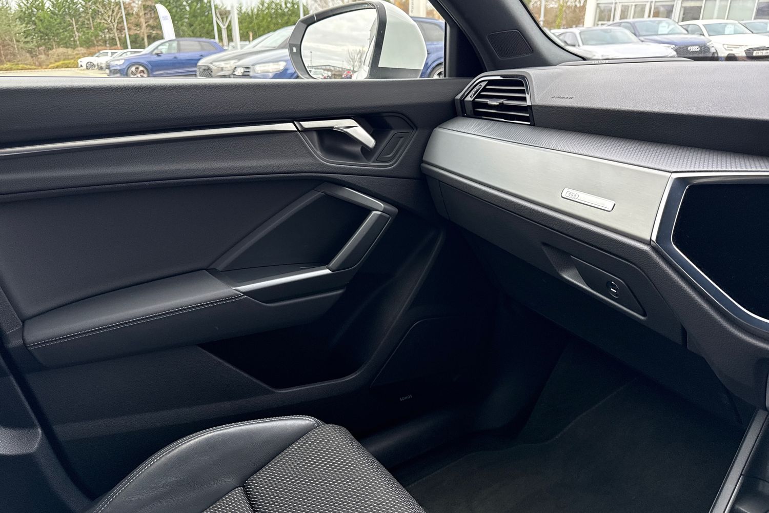 Used Audi Q3 2023 for sale - 77072011: Photo 19