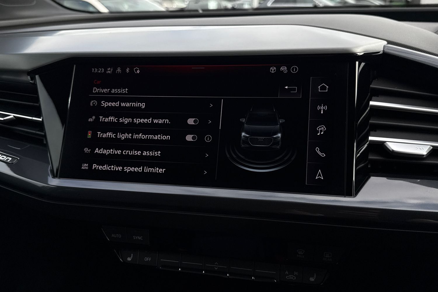 Used Audi Q4 e-tron 2025 for sale - 76143737: Photo 32