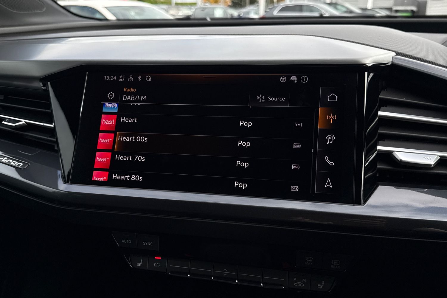 Used Audi Q4 e-tron 2025 for sale - 76143737: Photo 36