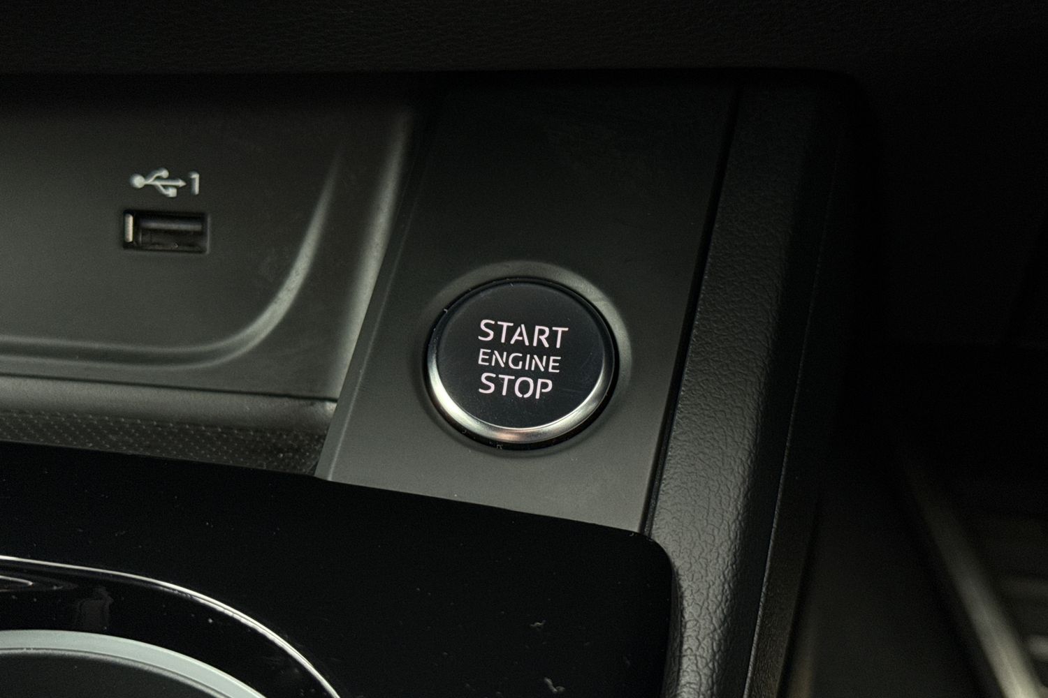 Used Audi A4 2024 for sale - 76509201: Photo 47