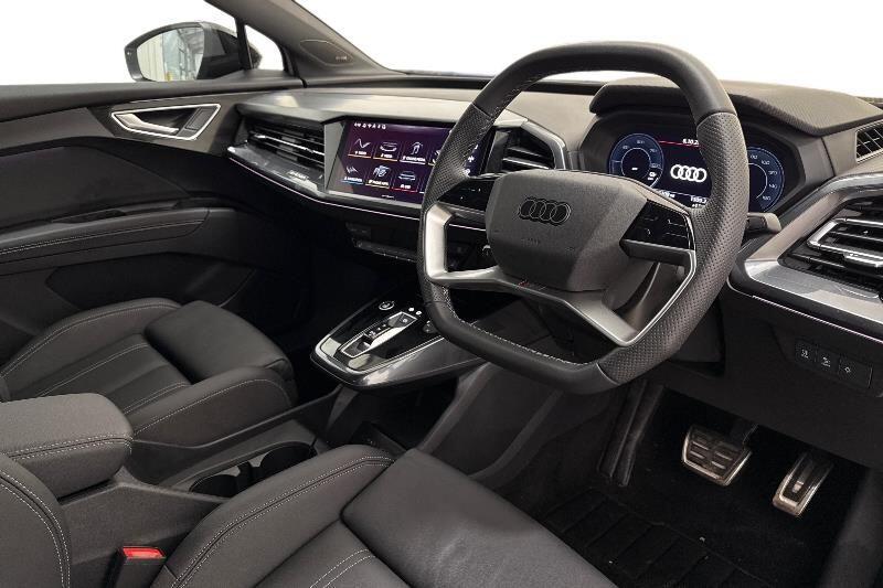Used Audi Q4 e-tron 2024 for sale - 76353292: Photo 7