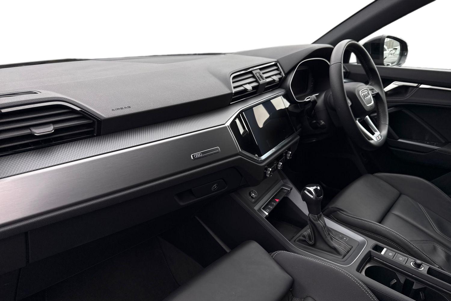 Used Audi Q3 2024 for sale - 77904543: Photo 15