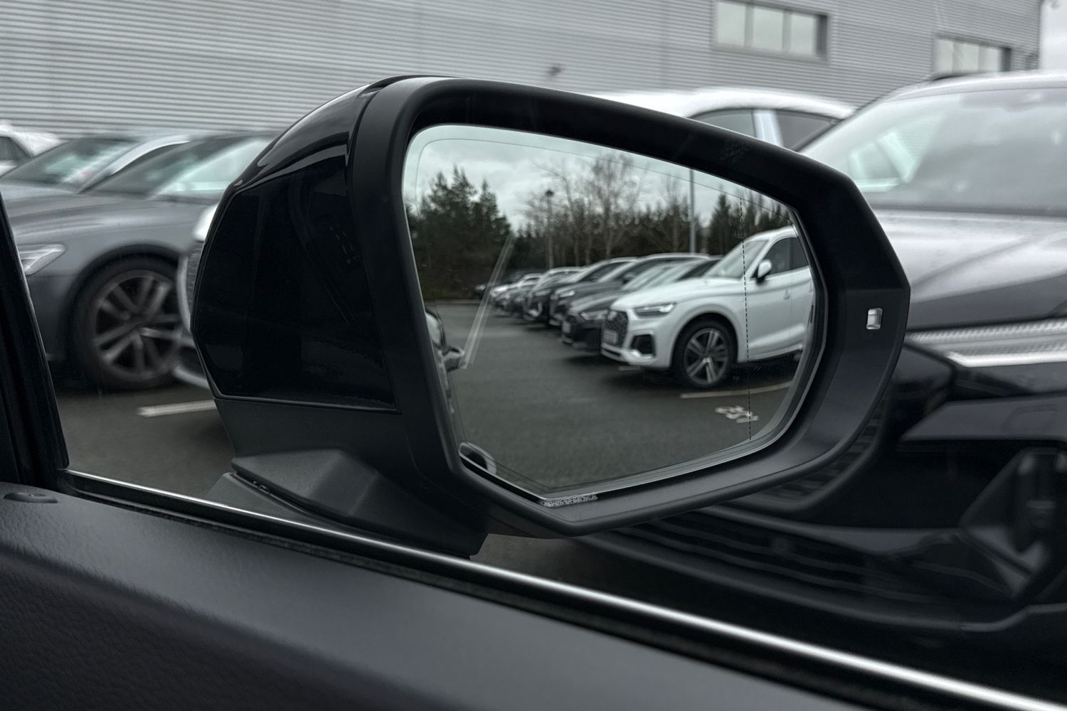 Used Audi Q3 2024 for sale - 77904543: Photo 61