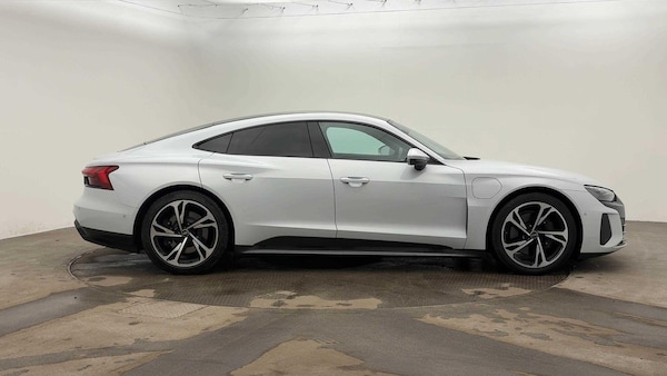 Used Audi e-tron GT 2023 for sale - 76274723: Photo 4