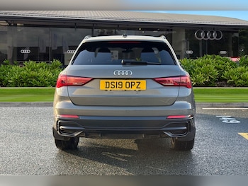 Used Audi Q3 2019 for sale - 76968030: Photo