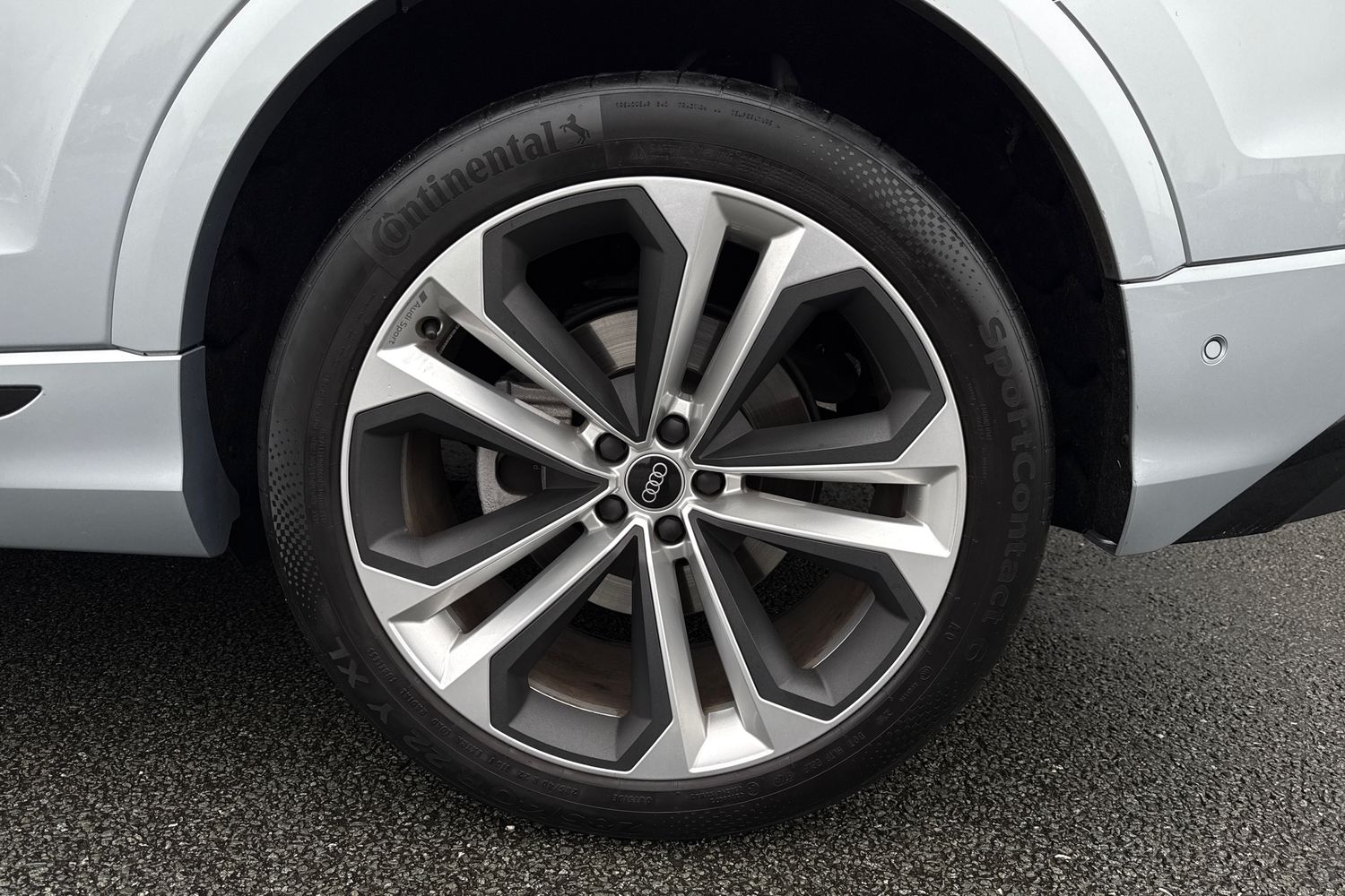 Used Audi Q8 2025 for sale - 77138977: Photo 11