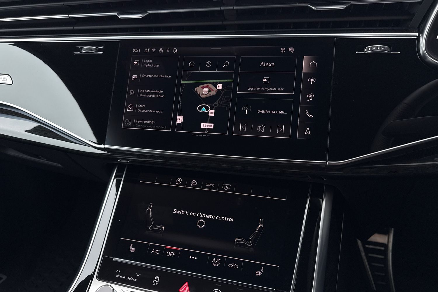 Used Audi Q8 2025 for sale - 77138977: Photo 24