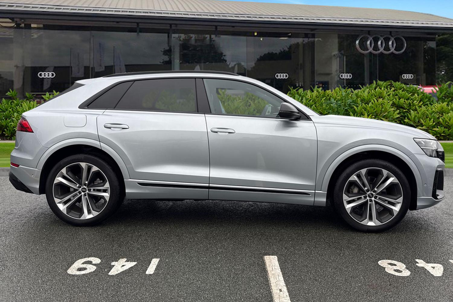 Used Audi Q8 2025 for sale - 77138977: Photo 3