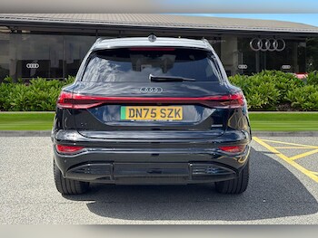 Used Audi Q6 e-tron 2025 for sale - 78594302: Photo