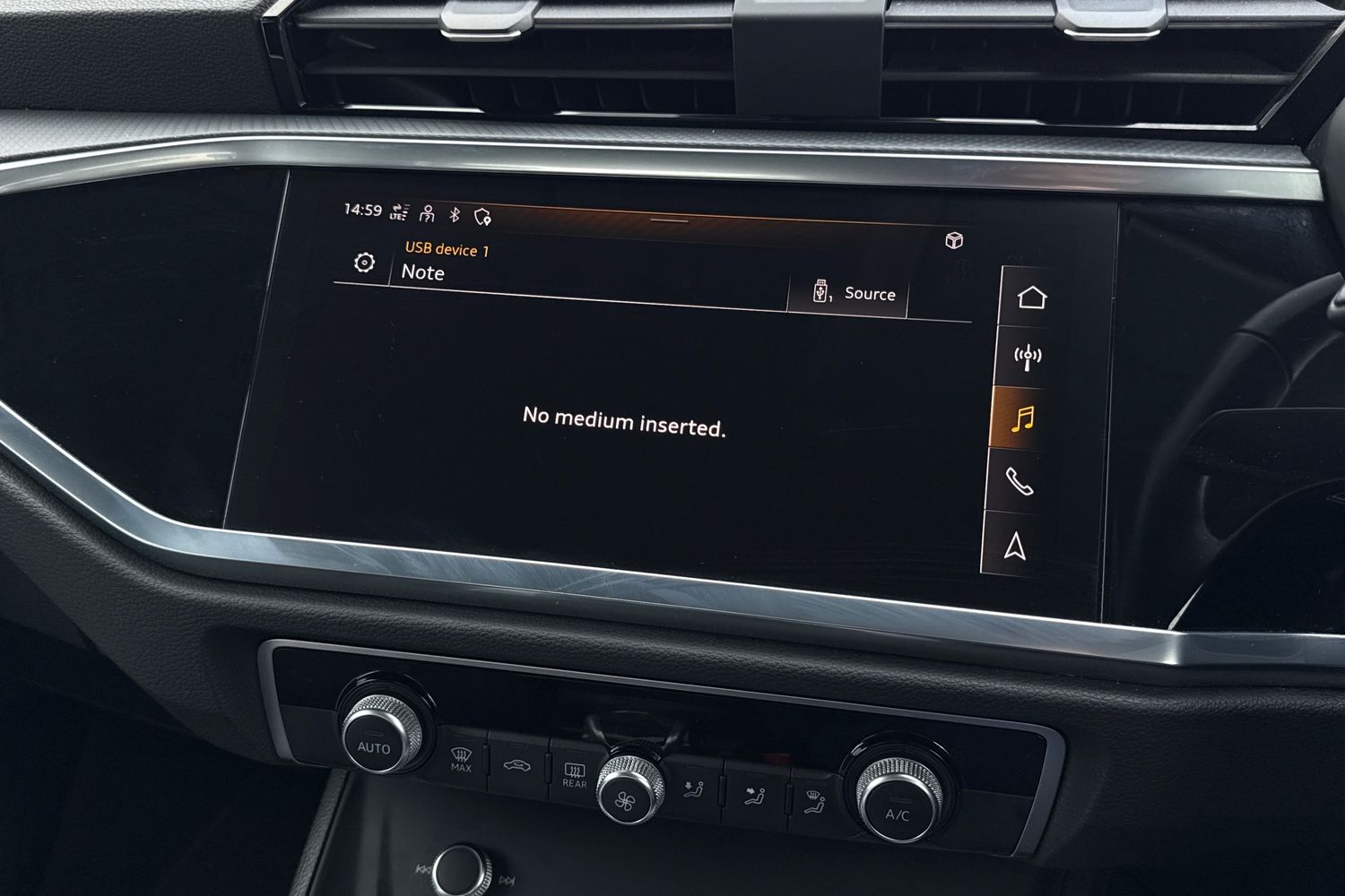 Used Audi Q3 2023 for sale - 77374372: Photo 38