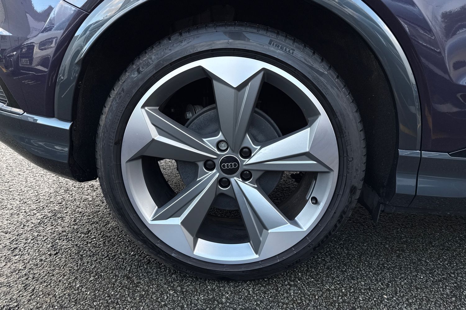 Used Audi Q4 e-tron 2025 for sale - 77383132: Photo 11