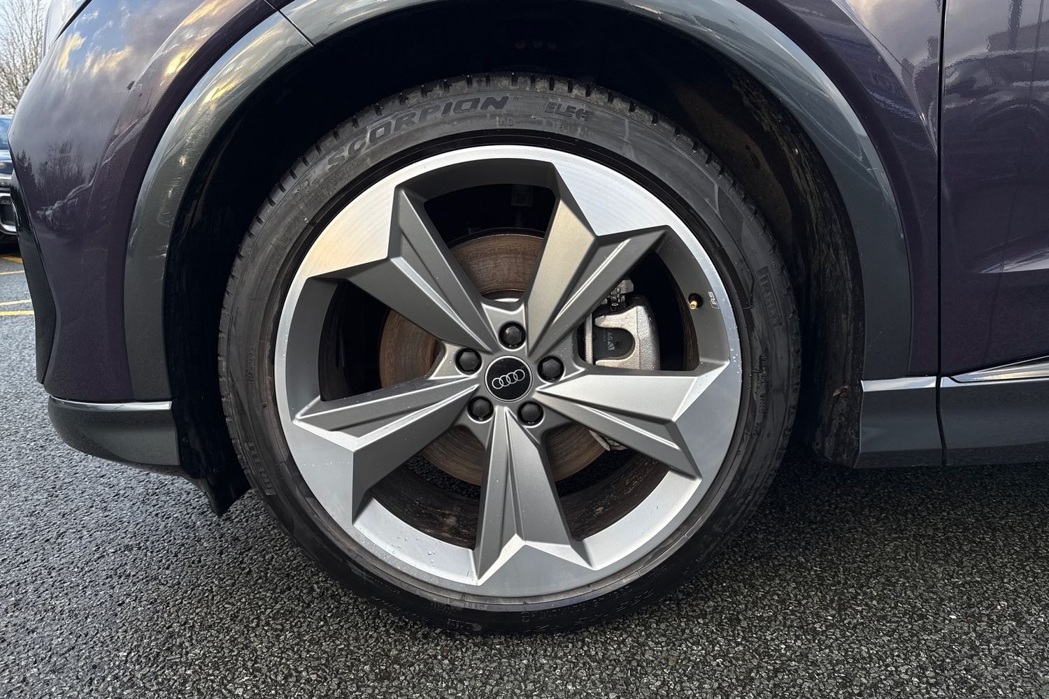 Used Audi Q4 e-tron 2025 for sale - 77383132: Photo 13