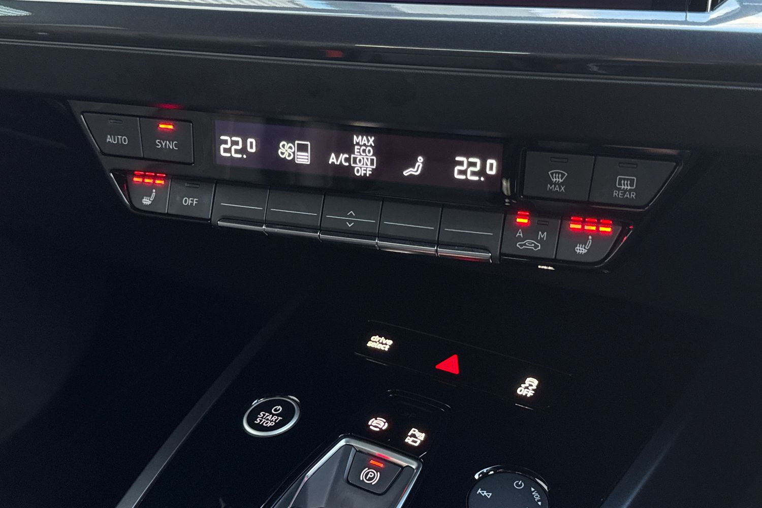 Used Audi Q4 e-tron 2025 for sale - 77383132: Photo 22