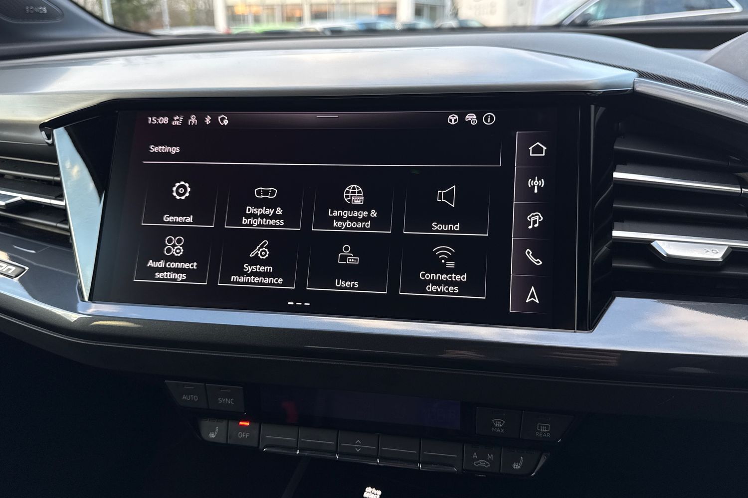 Used Audi Q4 e-tron 2025 for sale - 77383132: Photo 38