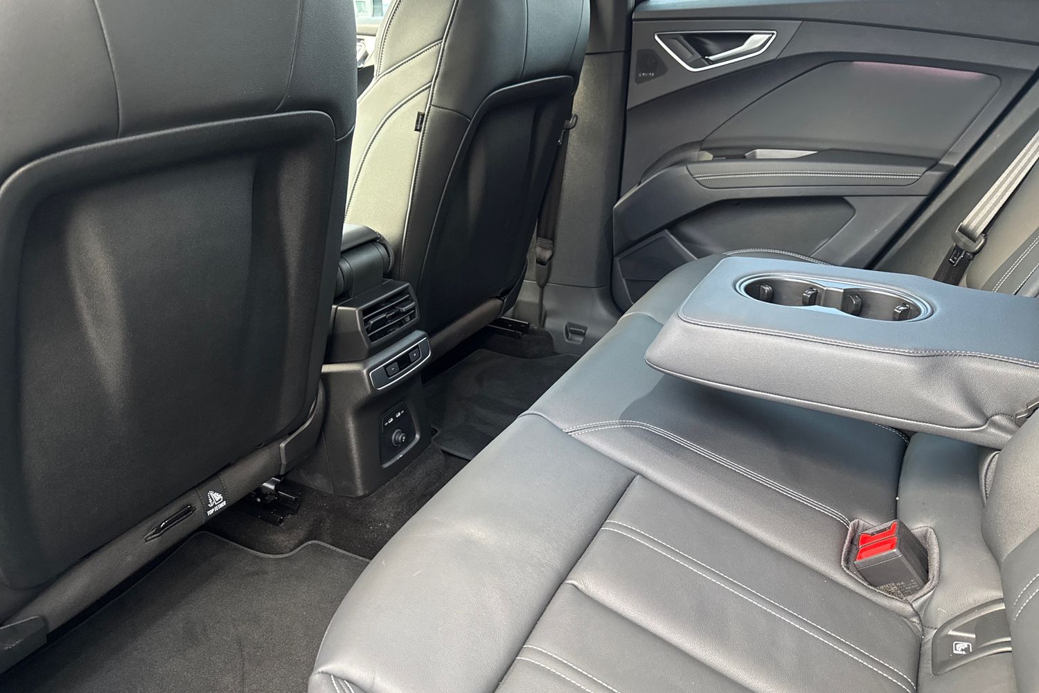 Used Audi Q4 e-tron 2025 for sale - 77383132: Photo 51