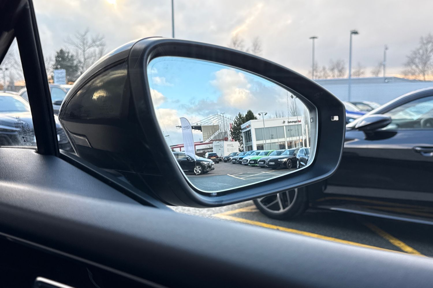 Used Audi Q4 e-tron 2025 for sale - 77383132: Photo 61