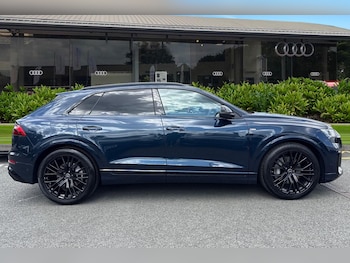 Used Audi Q8 2025 for sale - 76069780: Photo