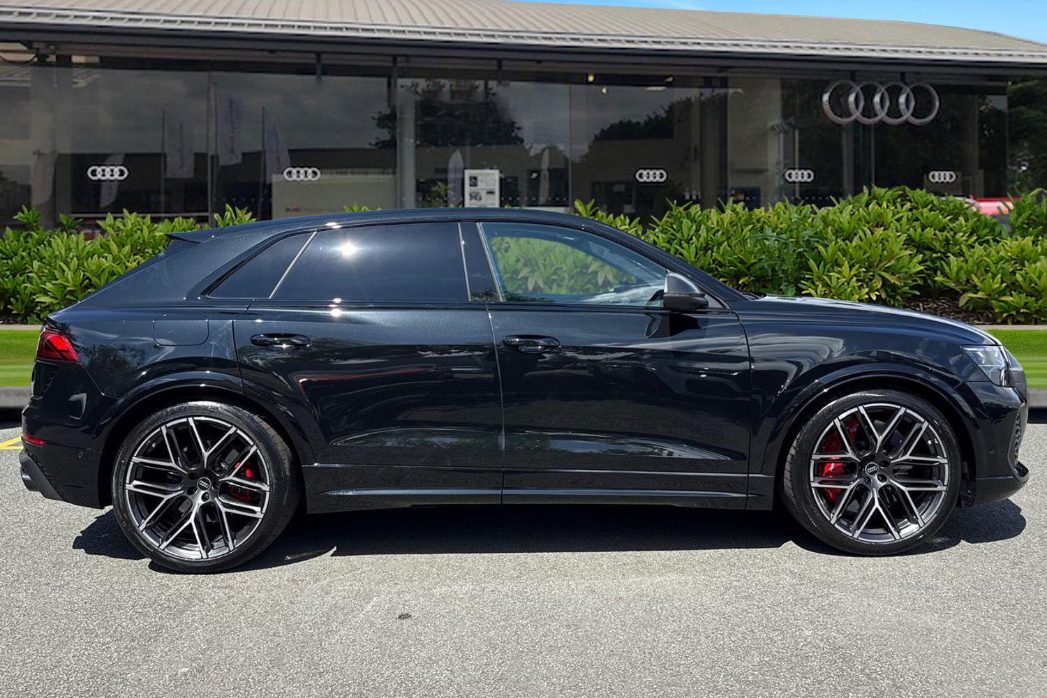 Used Audi RS Q8 2025 for sale - 76164666: Photo 3