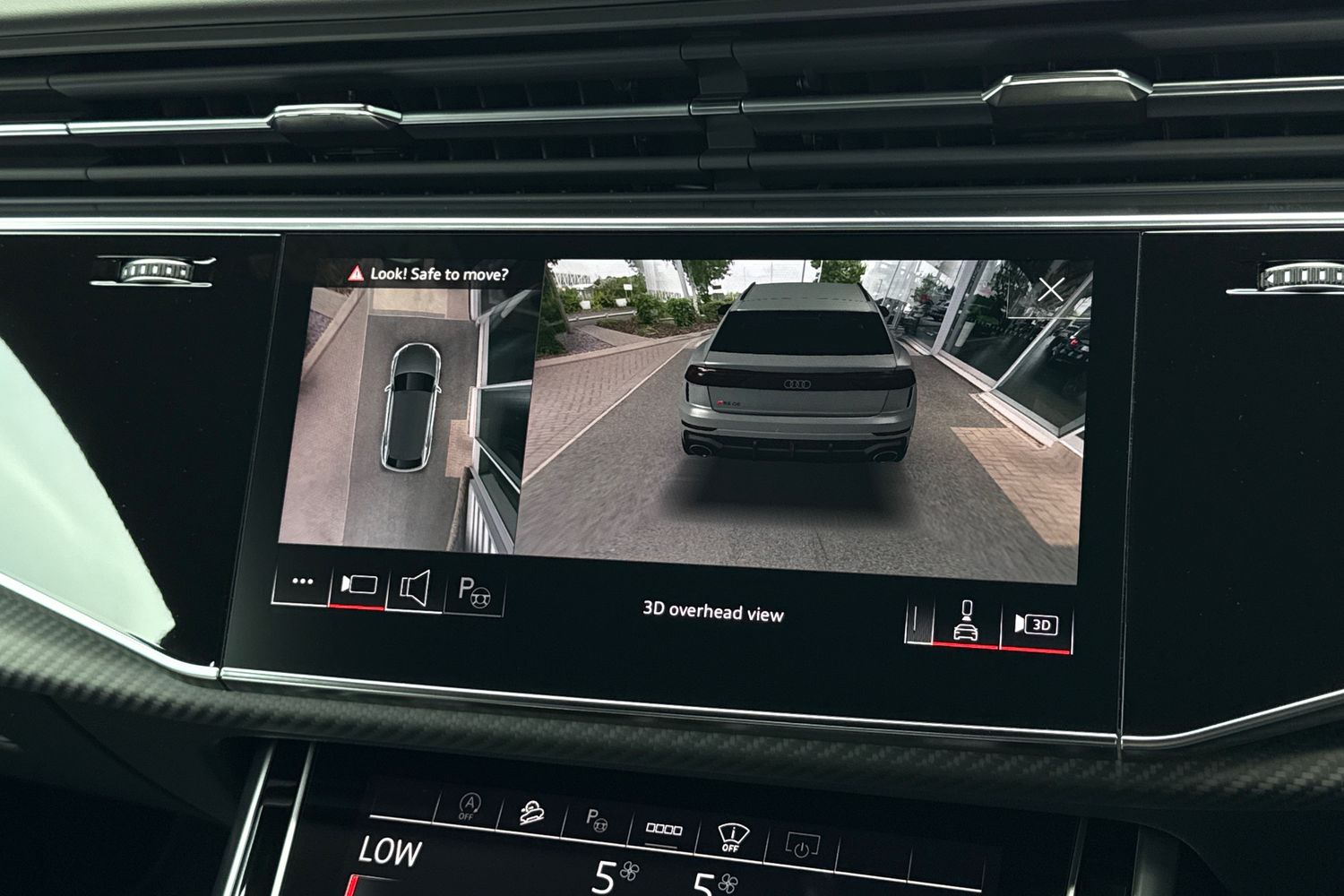 Used Audi RS Q8 2025 for sale - 76164666: Photo 31