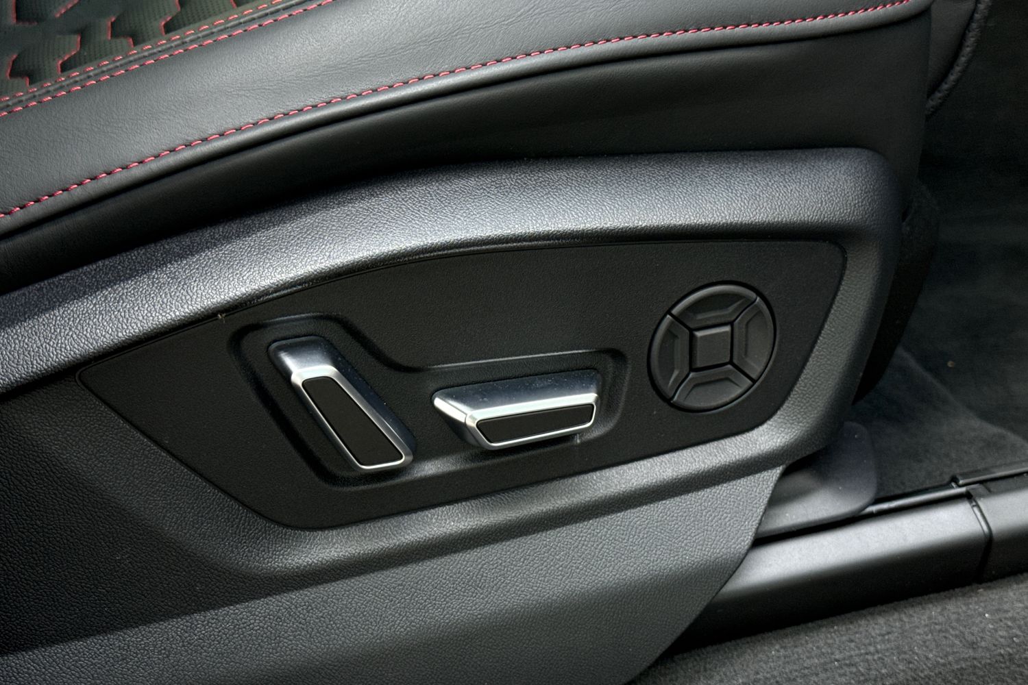 Used Audi RS Q8 2025 for sale - 76164666: Photo 53