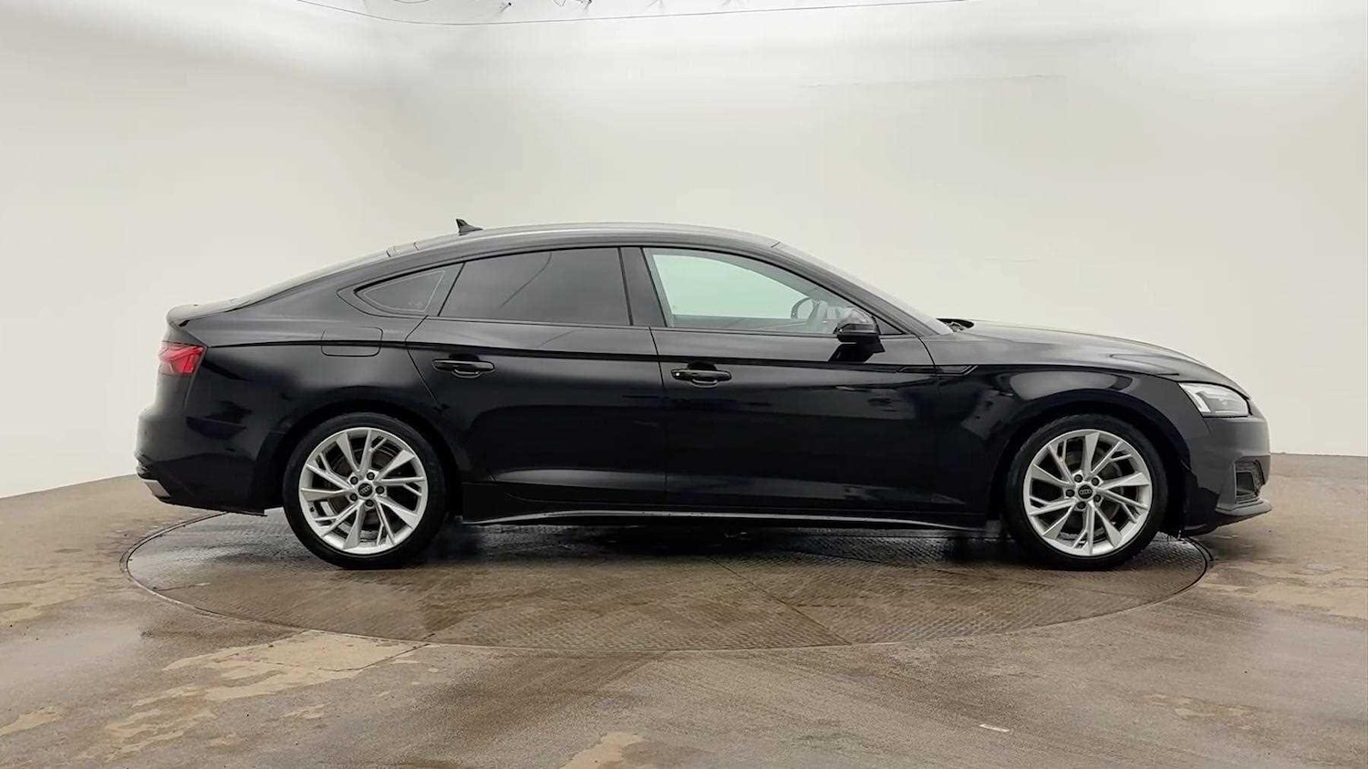 Used Audi A5 2023 for sale - 77128851: Photo 4