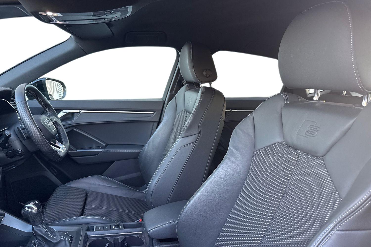 Used Audi Q3 2023 for sale - 76636886: Photo 16