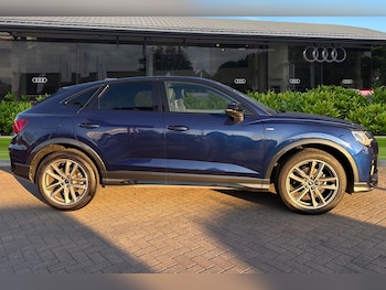 Used Audi Q3 2023 for sale - 76636886: Photo