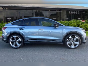 Used Audi Q4 e-tron 2025 for sale - 77382583: Photo