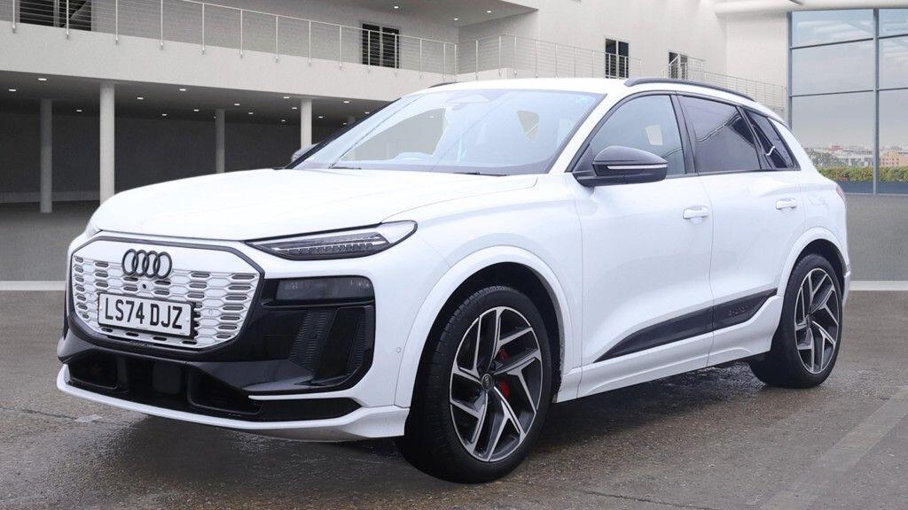 Used Audi Q6 e-tron 2024 for sale - 77117778: Photo 2