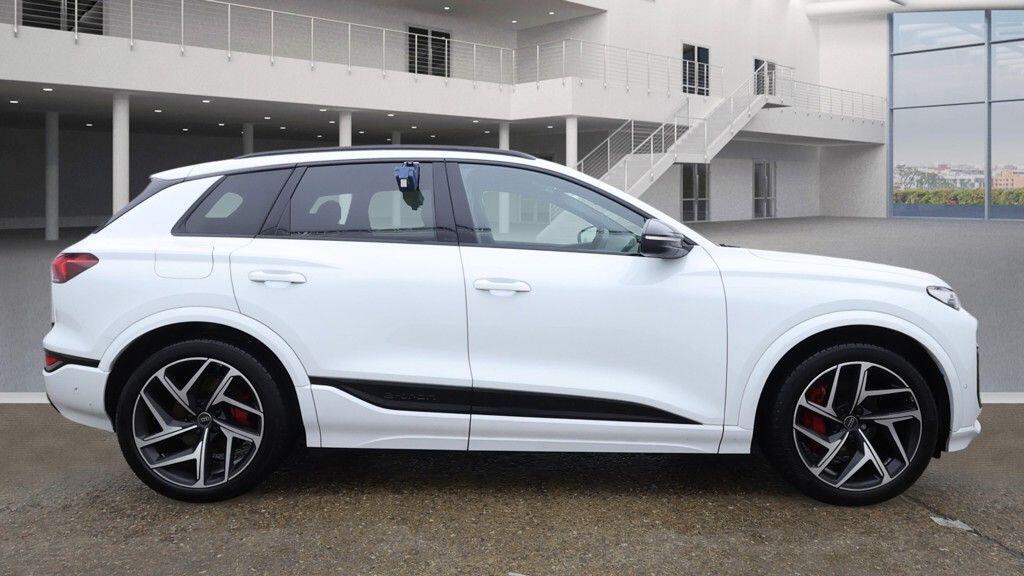 Used Audi Q6 e-tron 2024 for sale - 77117778: Photo 6