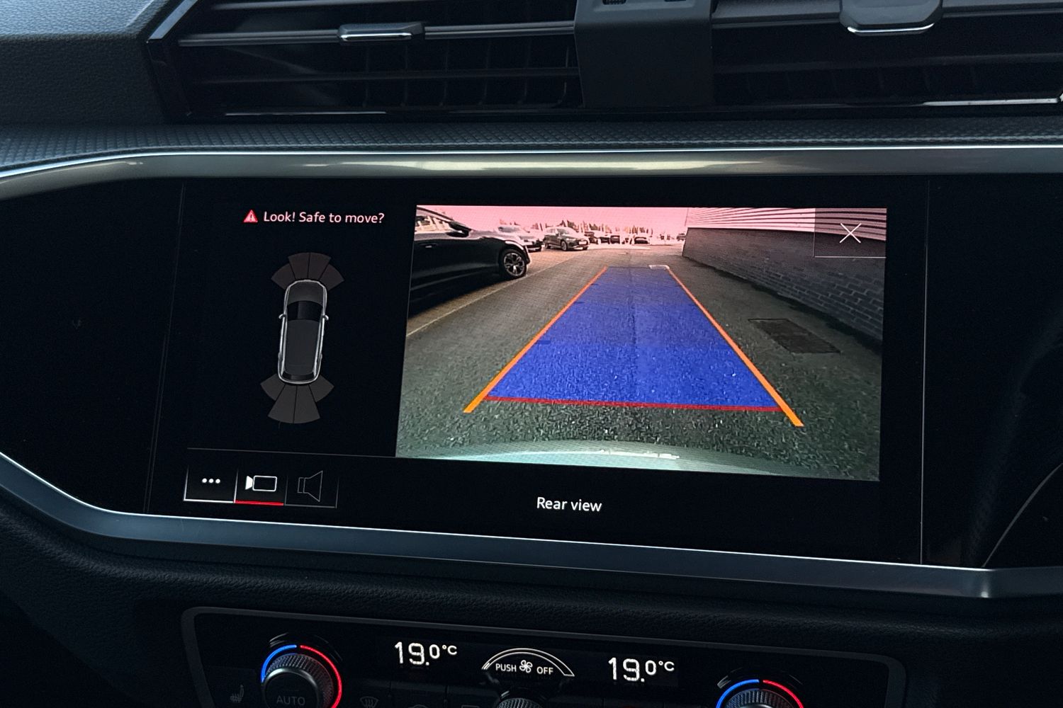 Used Audi Q3 2022 for sale - 77773957: Photo 35