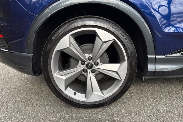 Used Audi Q4 e-tron 2025 for sale - 76300406: Photo 10