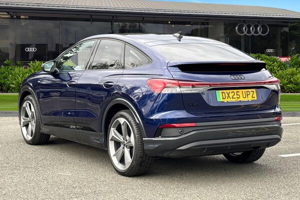 Used Audi Q4 e-tron 2025 for sale - 76300406: Photo 2