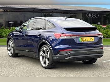 Used Audi Q4 e-tron 2025 for sale - 76300406: Photo 2