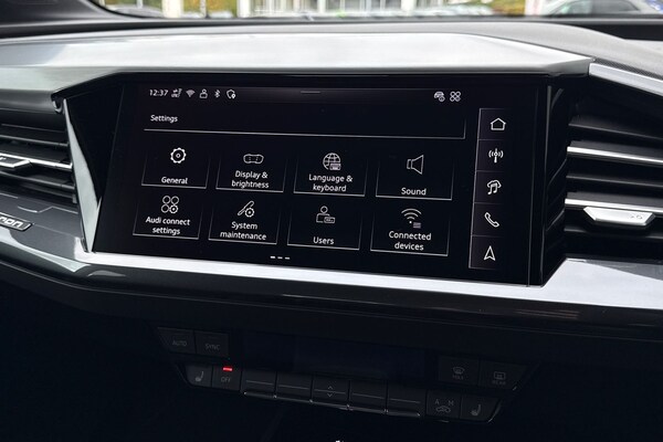 Used Audi Q4 e-tron 2025 for sale - 76300406: Photo 42