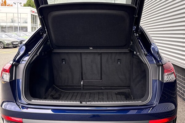 Used Audi Q4 e-tron 2025 for sale - 76300406: Photo 6
