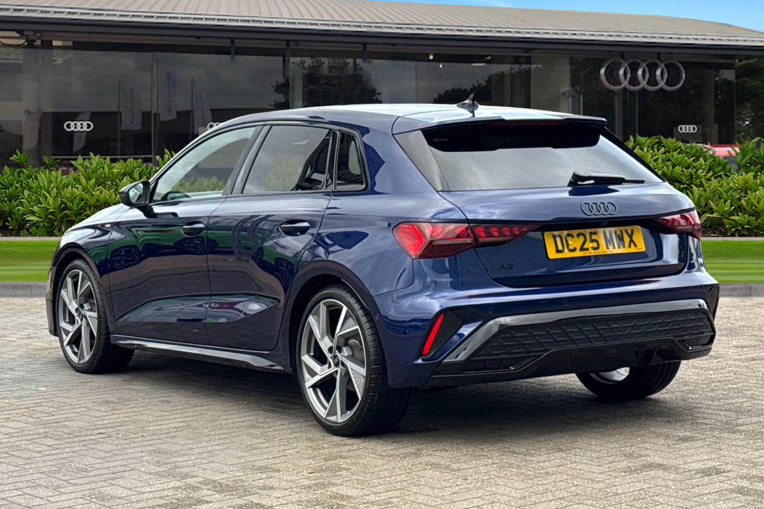Used Audi A3 2025 for sale - 77654329: Photo 2