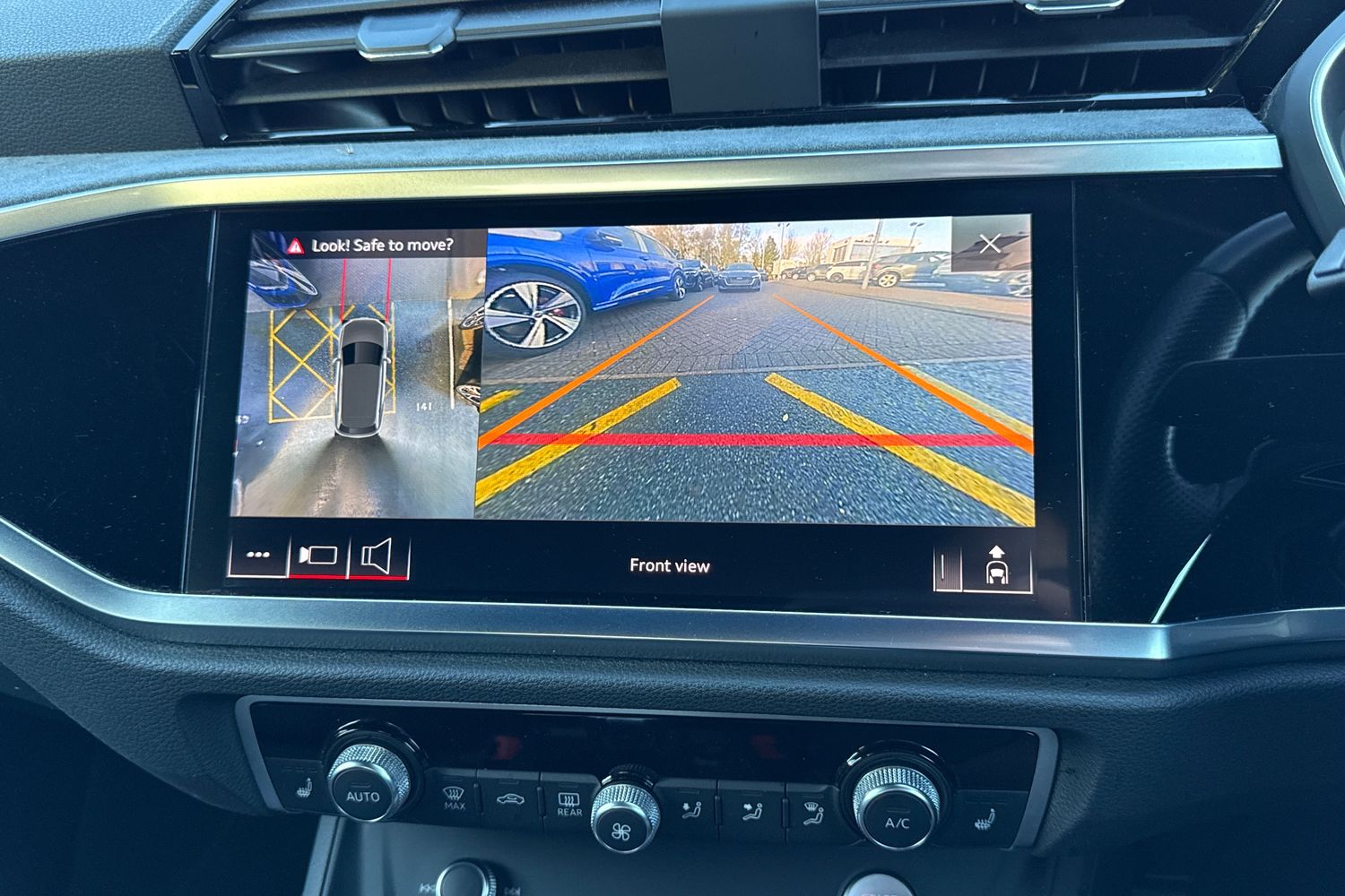 Used Audi Q3 2019 for sale - 76692366: Photo 26