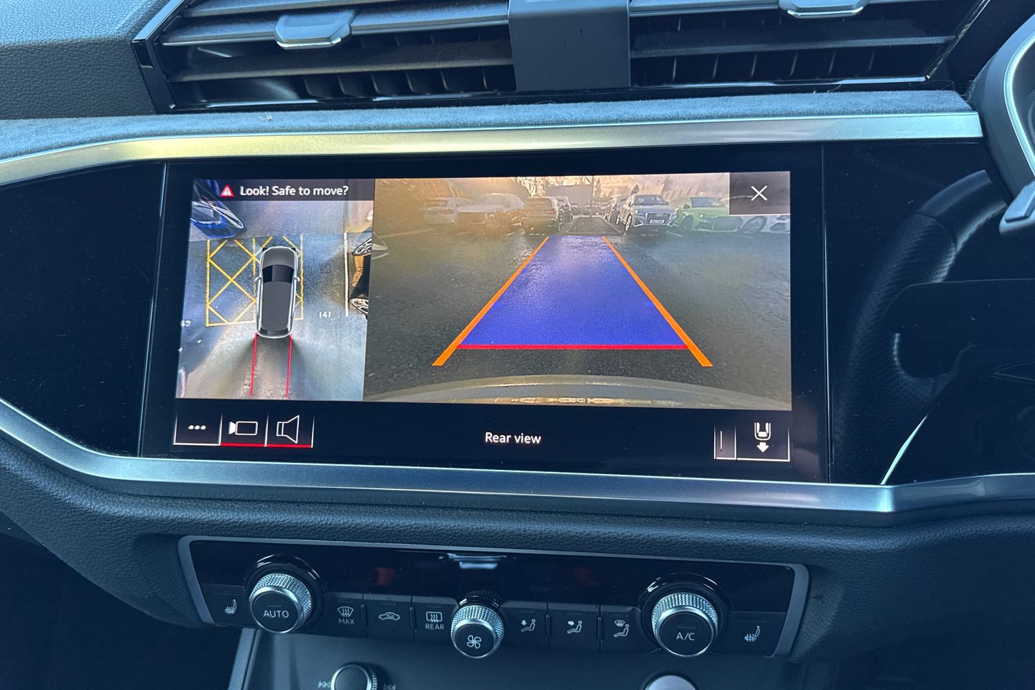 Used Audi Q3 2019 for sale - 76692366: Photo 27