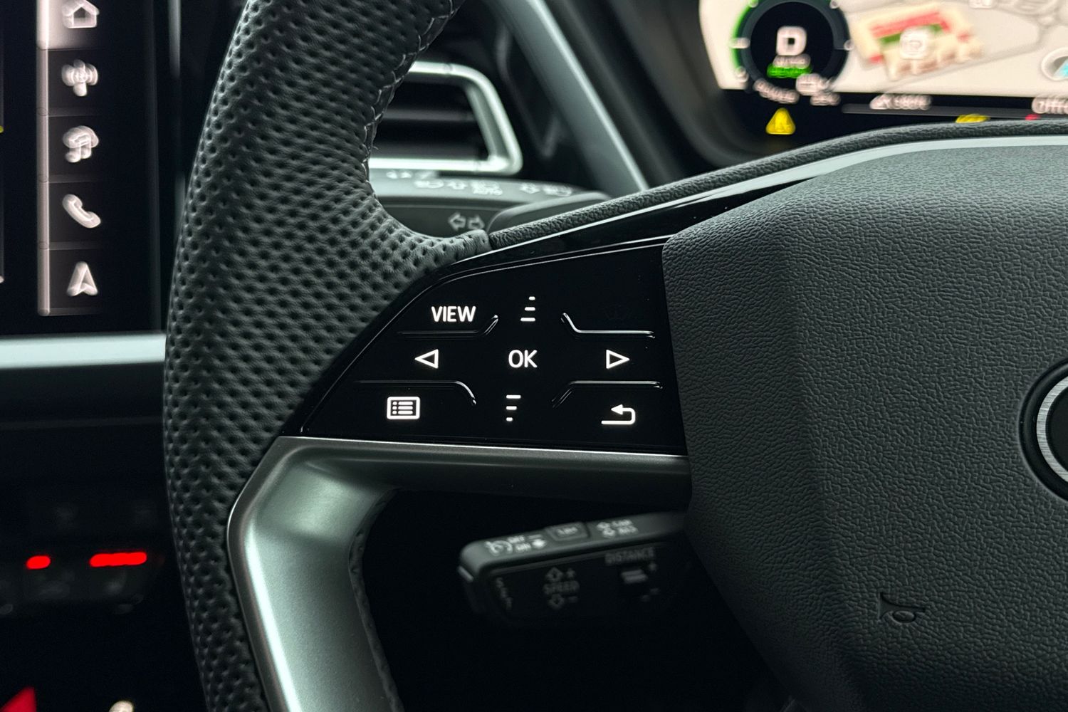 Used Audi Q4 e-tron 2025 for sale - 76890111: Photo 38