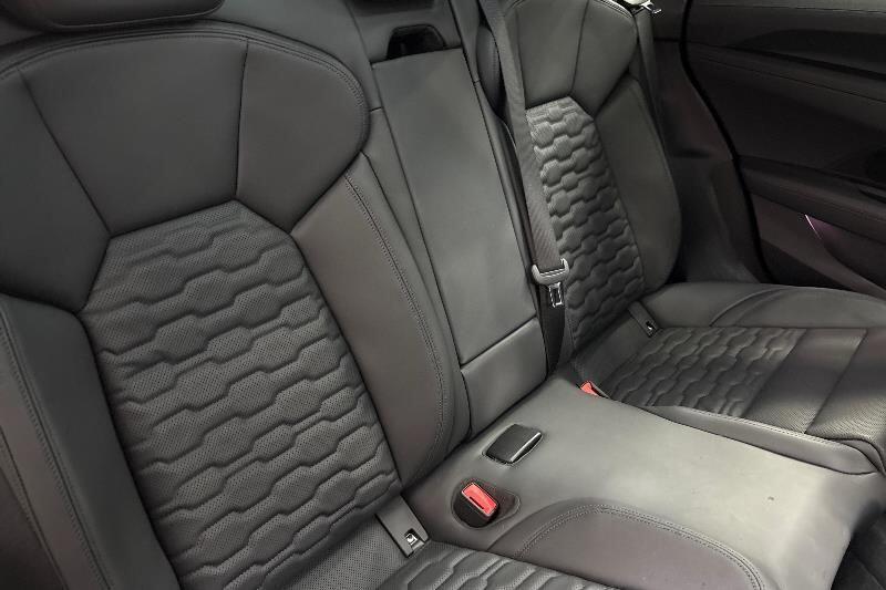 Used Audi e-tron GT 2024 for sale - 76047492: Photo 10