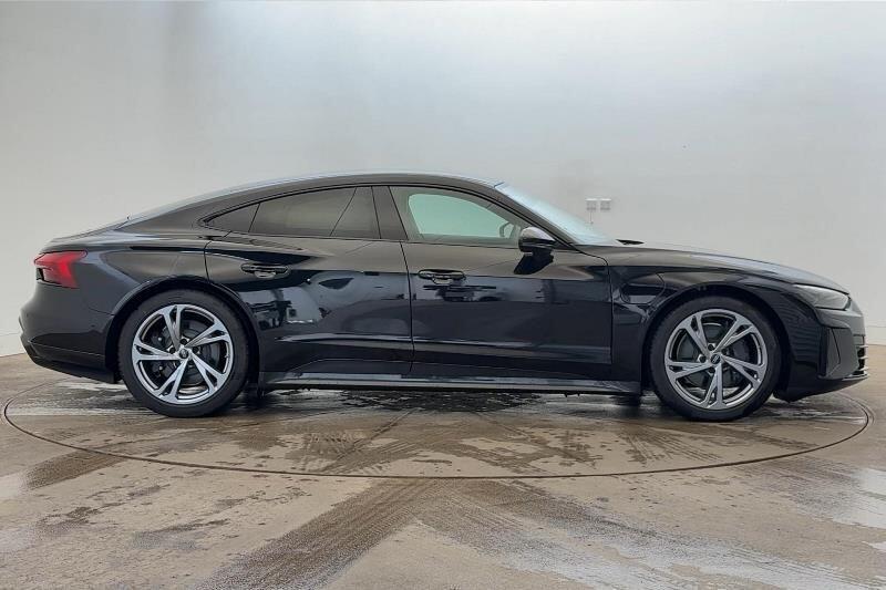 Used Audi e-tron GT 2024 for sale - 76047492: Photo 6