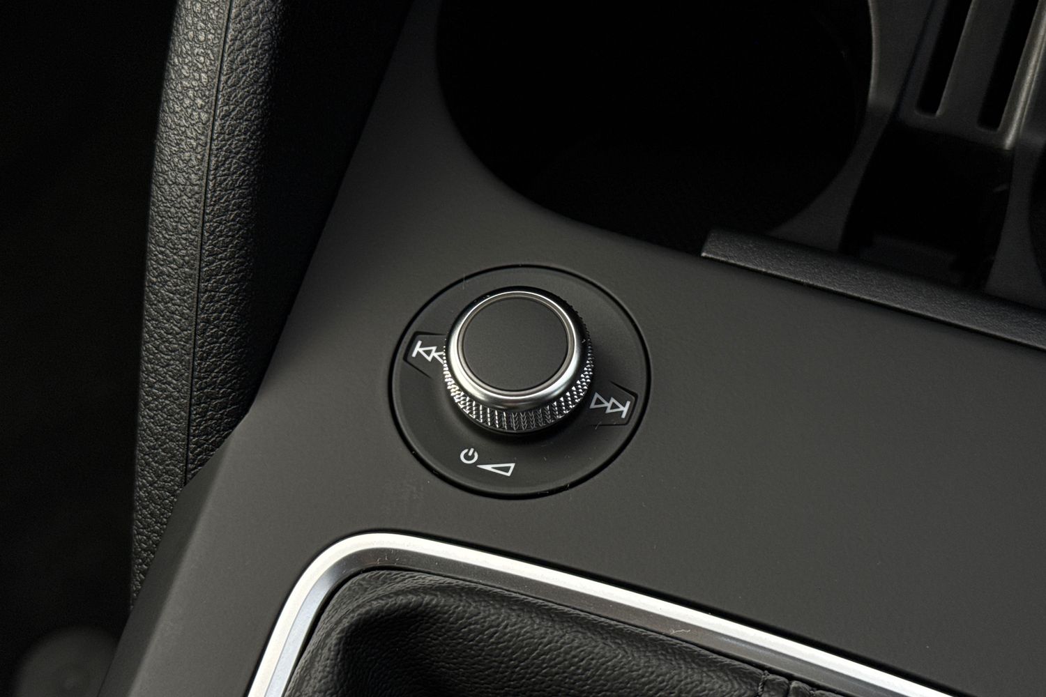 Used Audi Q2 2025 for sale - 76836399: Photo 42