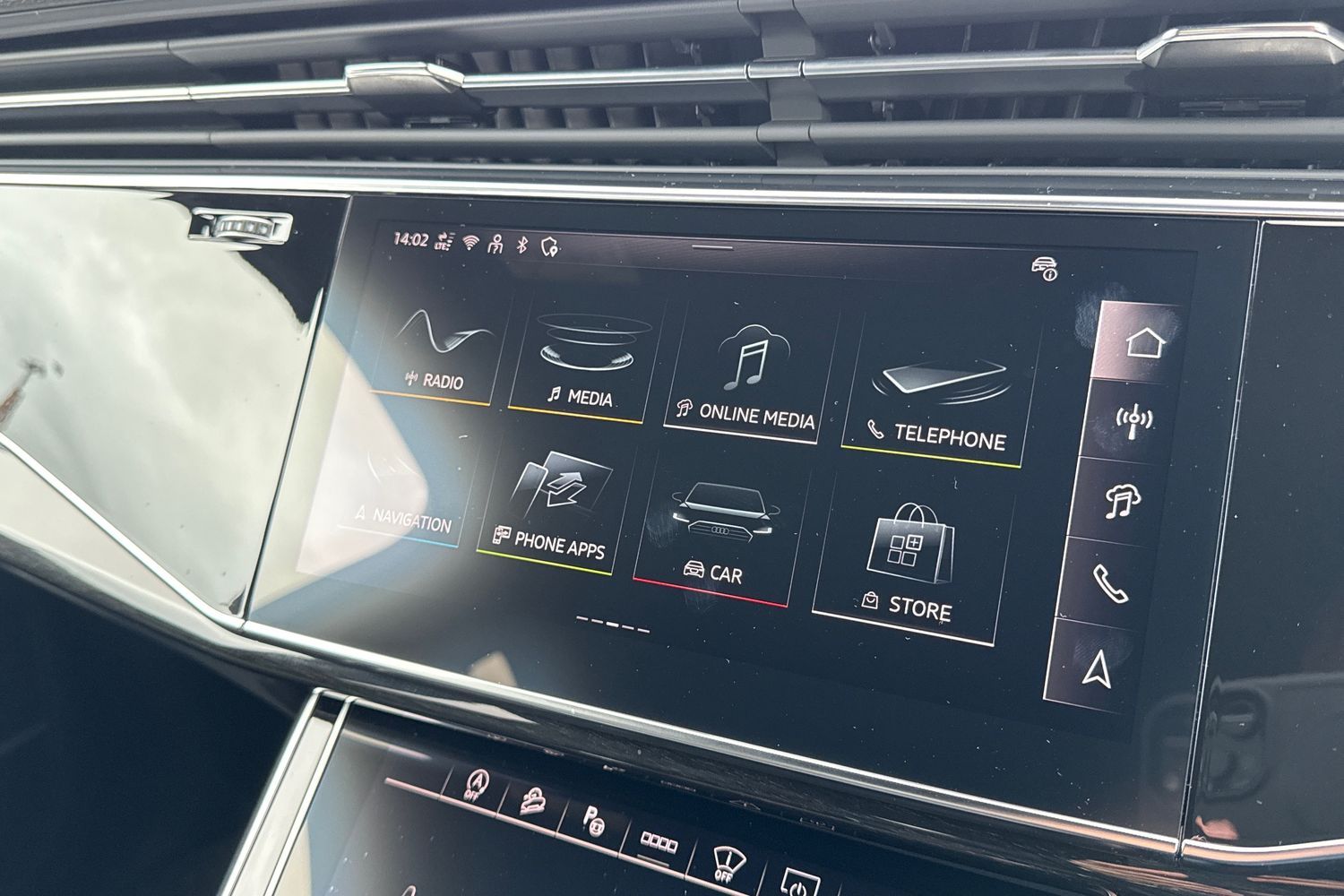 Used Audi Q7 2025 for sale - 76718457: Photo 46