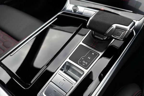 Used Audi RS6 Avant 2024 for sale - 76300140: Photo 23