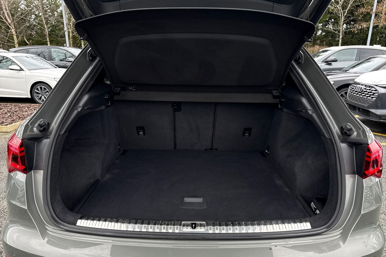 Used Audi Q3 2020 for sale - 77919471: Photo 6