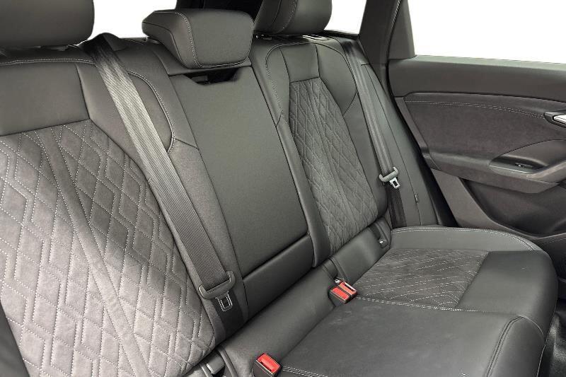 Used Audi Q6 e-tron 2025 for sale - 76469265: Photo 9