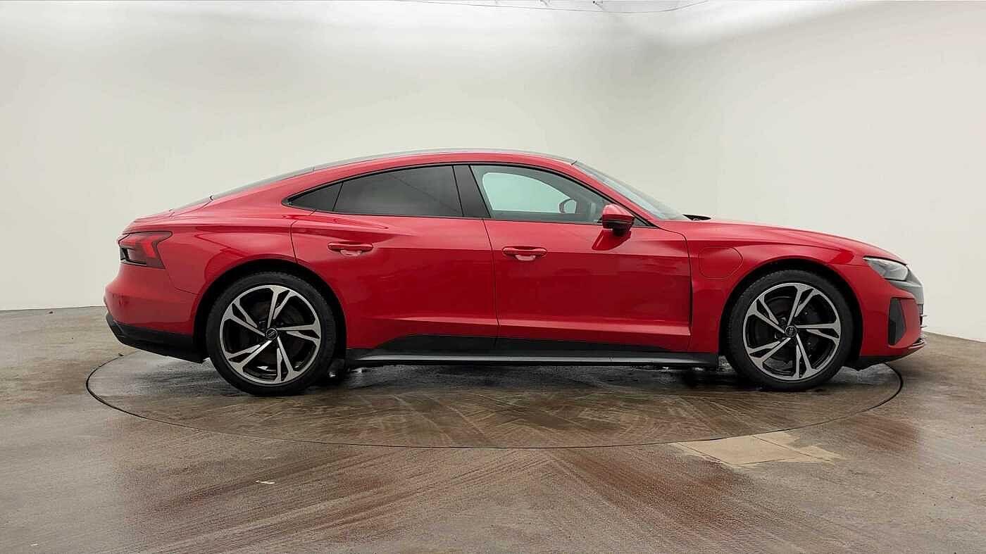 Used Audi e-tron GT 2023 for sale - 77382858: Photo 4